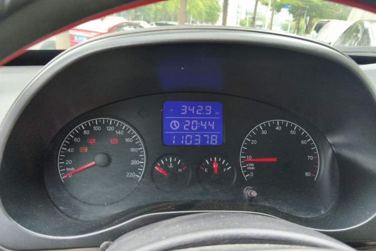Used Chery Tiggo 3 2014 1.6L Manual Zhishang Edition Odometer Close Up