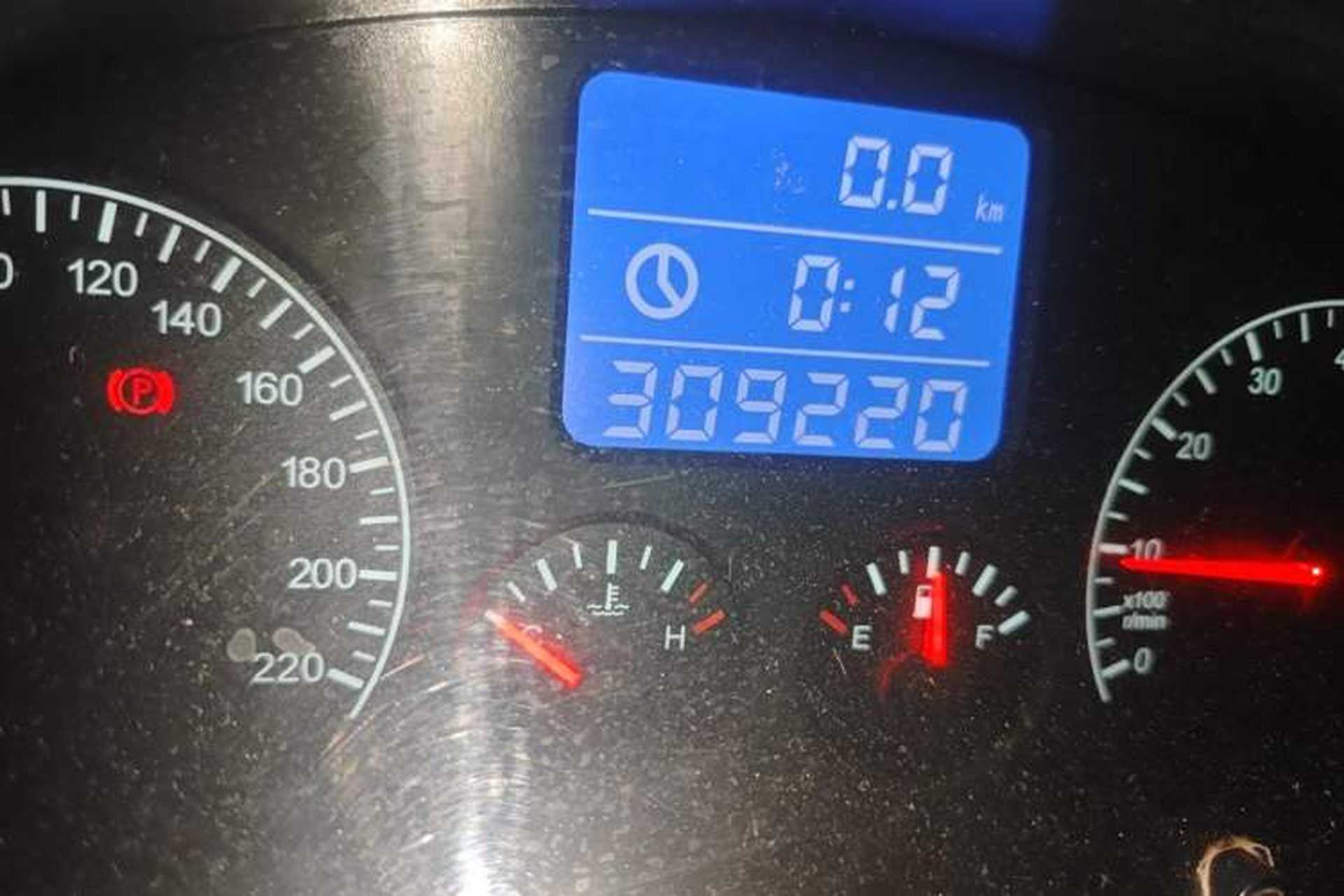 Used Chery Tiggo 3 2014 1.6L Manual Zhishang Edition Odometer Close Up