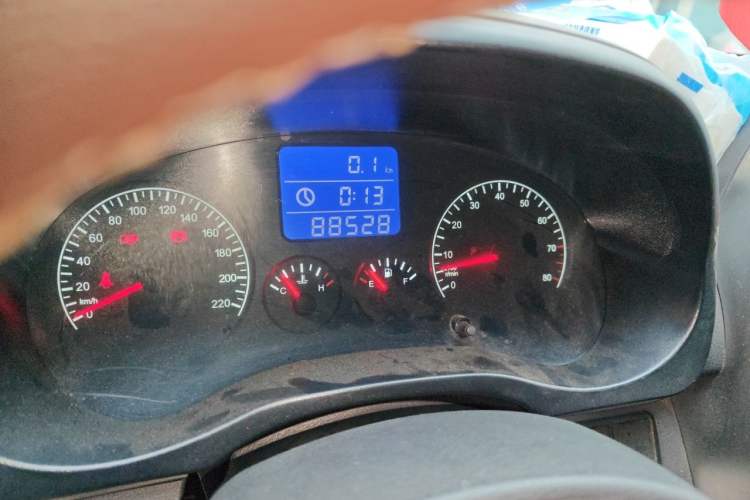 Used Chery Tiggo 3 2014 1.6L Manual Zhishang Edition Odometer Close Up