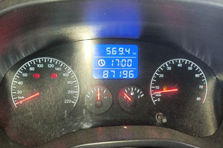 Used Chery Tiggo 3 2014 1.6L Manual Zhishang Edition Odometer Close Up