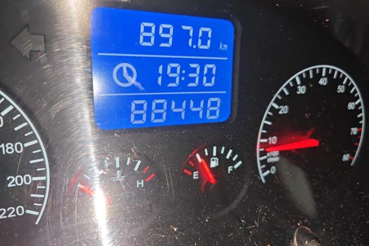 Used Chery Tiggo 3 2014 1.6L Manual Zhishang Edition Odometer Close Up