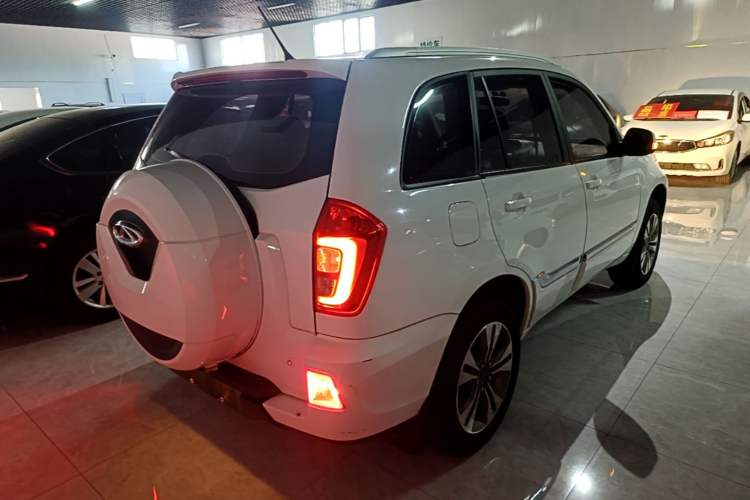 Used Chery Tiggo 3 2014 1.6L Manual Zhishang Edition Rear Right 45 Deg