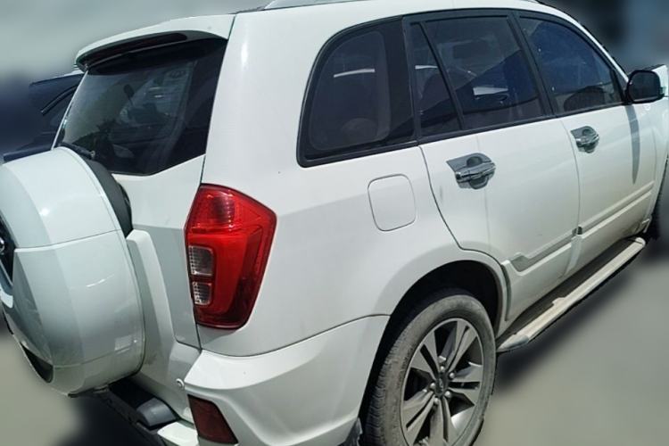 Used Chery Tiggo 3 2014 1.6L Manual Zhishang Edition Rear Right 45 Deg