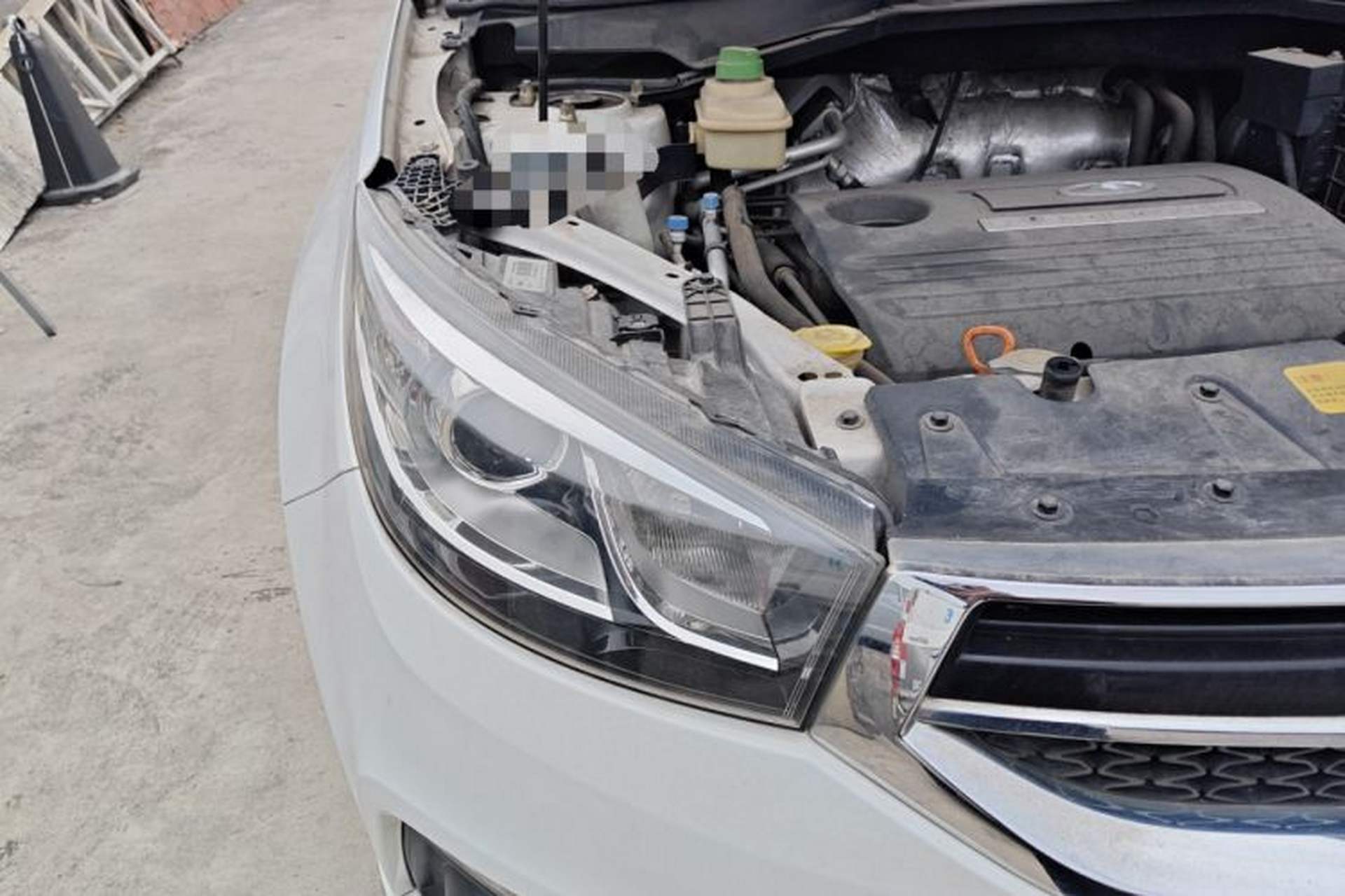 Used Chery Tiggo 3 2014 1.6L Manual Zhishang Edition Right Front Headlight