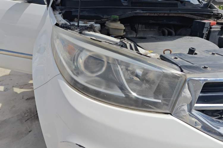 Used Chery Tiggo 3 2014 1.6L Manual Zhishang Edition Right Front Headlight