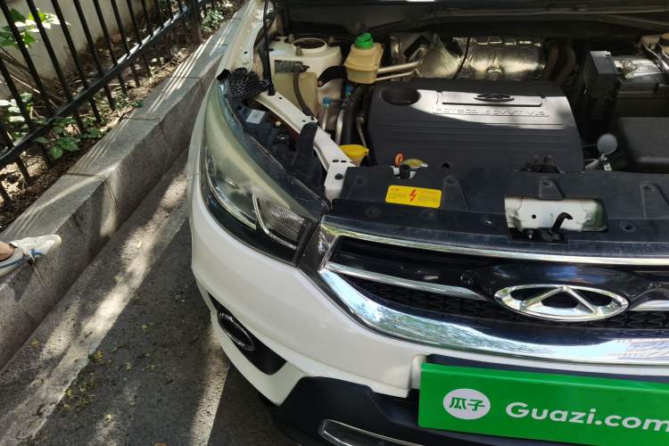 Used Chery Tiggo 3 2014 1.6L CVT ZhiShang Edition Right Front Headlight