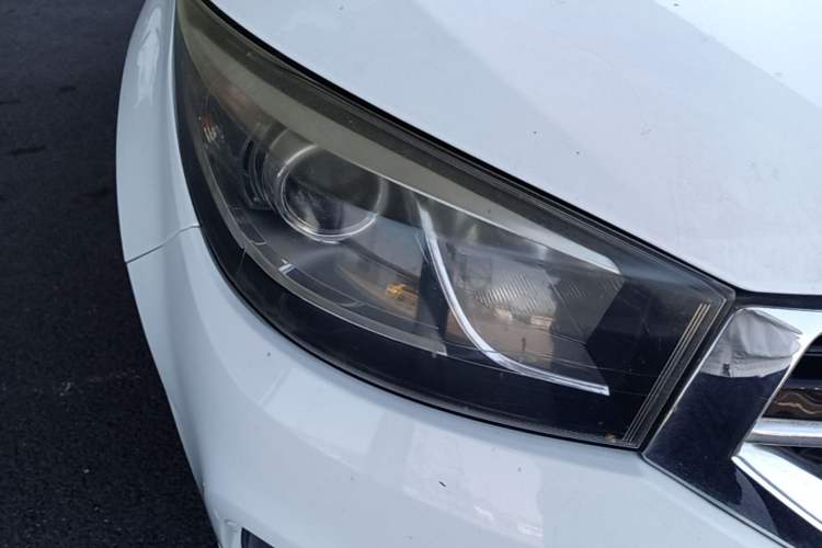 Used Chery Tiggo 3 2014 1.6L Manual Zhishang Edition Right Front Headlight