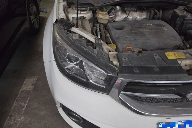 Used Chery Tiggo 3 2014 1.6L CVT Luxury Edition Right Front Headlight
