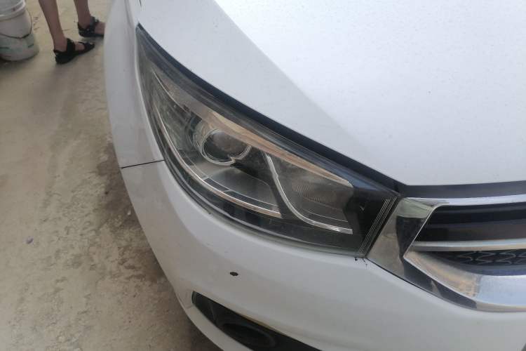 Used Chery Tiggo 3 2014 1.6L Manual Zhishang Edition Right Front Headlight