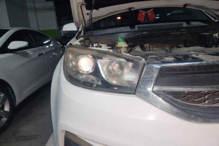 Used Chery Tiggo 3 2014 1.6L CVT ZhiShang Edition Right Front Headlight