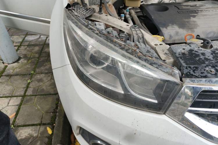 Used Chery Tiggo 3 2014 1.6L Manual Zhishang Edition Right Front Headlight