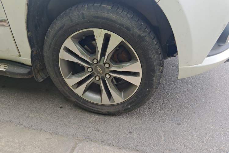 Used Chery Tiggo 3 2014 1.6L Manual Zhishang Edition Right Front Wheel Hub