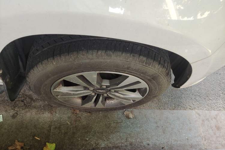 Used Chery Tiggo 3 2014 1.6L Manual Zhishang Edition Right Front Wheel Hub