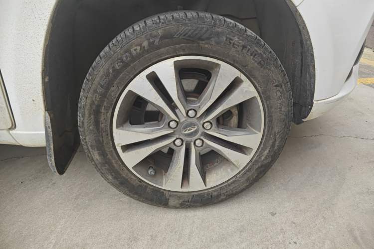 Used Chery Tiggo 3 2014 1.6L Manual Fashion Edition Right Front Wheel Hub