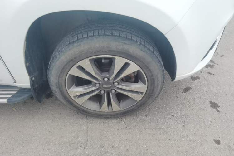 Used Chery Tiggo 3 2014 1.6L Manual Zhishang Edition Right Front Wheel Hub