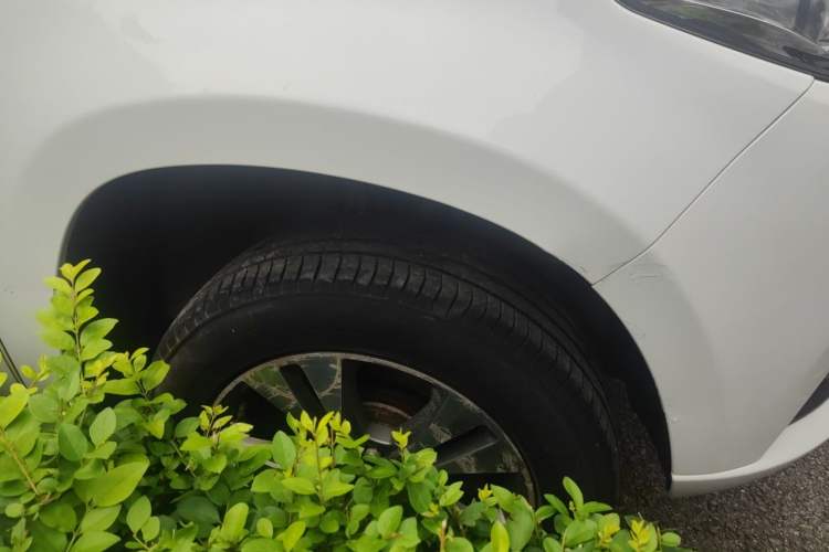 Used Chery Tiggo 3 2014 1.6L Manual Zhishang Edition Right Front Wheel Hub
