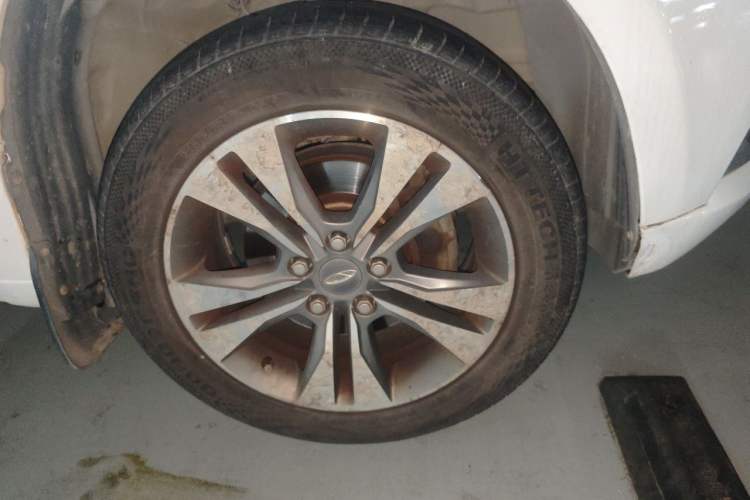 Used Chery Tiggo 3 2014 1.6L CVT ZhiShang Edition Right Front Wheel Hub