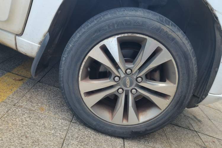 Used Chery Tiggo 3 2014 1.6L Manual Fashion Edition Right Front Wheel Hub