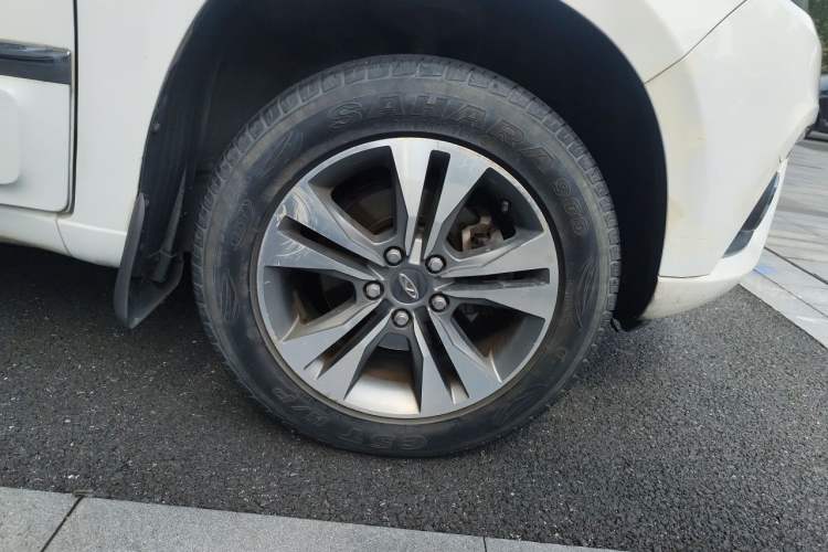 Used Chery Tiggo 3 2014 1.6L Manual Fashion Edition Right Front Wheel Hub