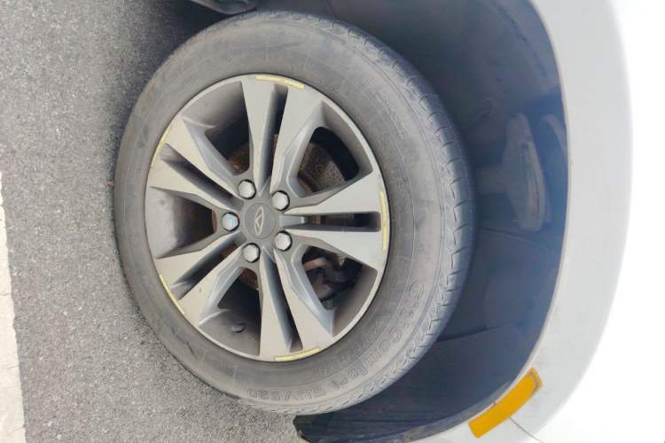Used Chery Tiggo 3 2014 1.6L Manual Zhishang Edition Right Front Wheel Hub