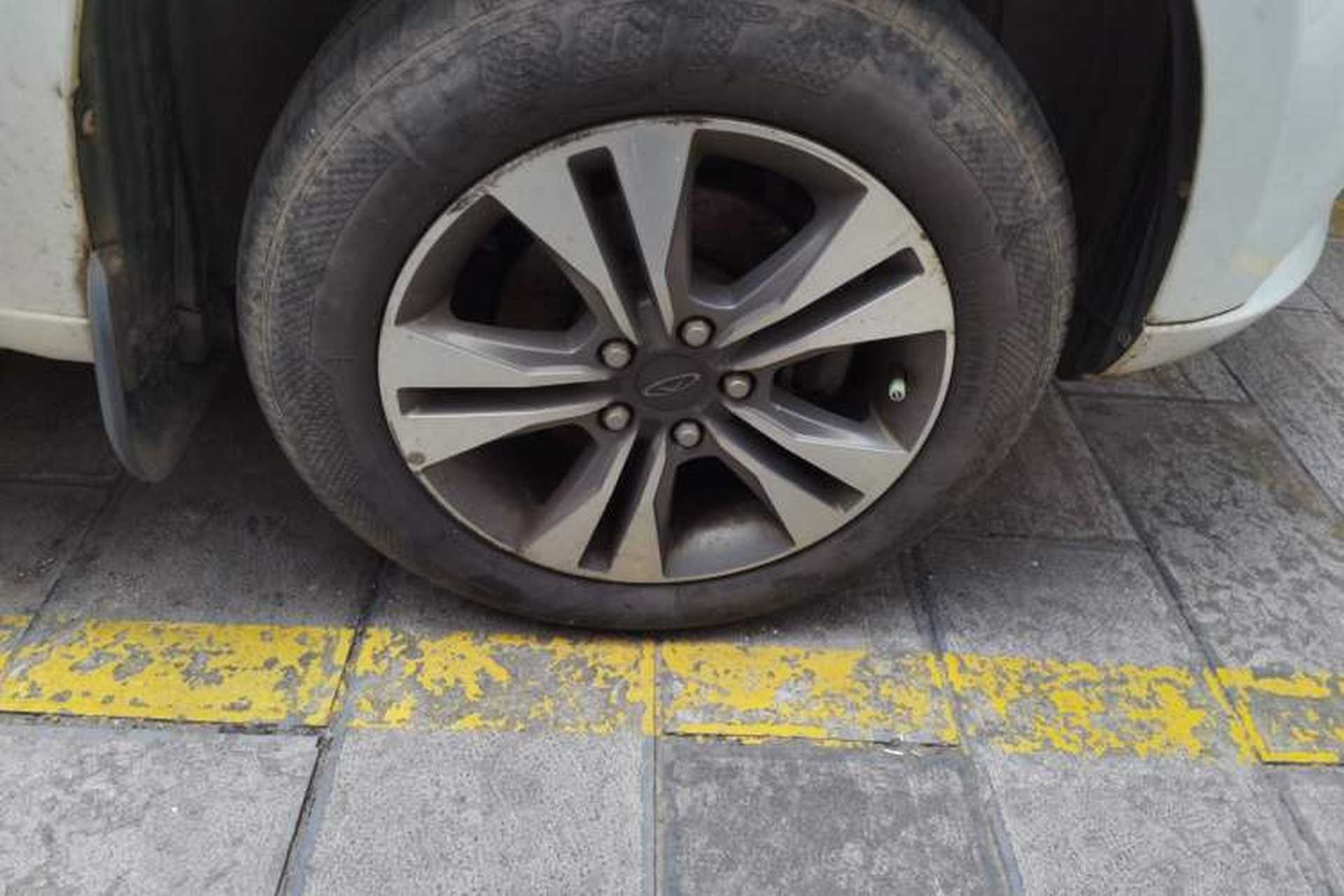 Used Chery Tiggo 3 2014 1.6L Manual Fashion Edition Right Front Wheel Hub