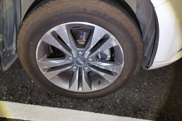 Used Chery Tiggo 3 2014 1.6L CVT ZhiShang Edition Right Front Wheel Hub