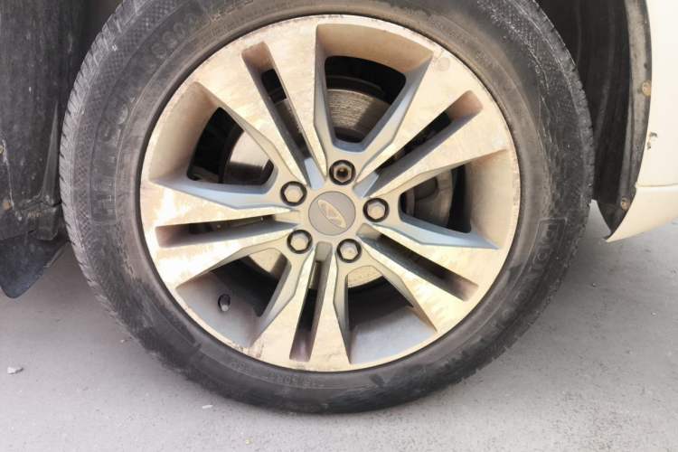 Used Chery Tiggo 3 2014 1.6L CVT ZhiShang Edition Right Front Wheel Hub