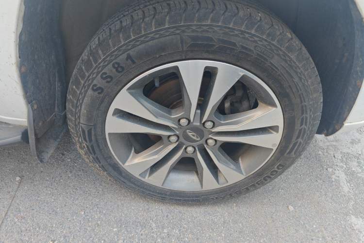 Used Chery Tiggo 3 2014 1.6L Manual Zhishang Edition Right Front Wheel Hub