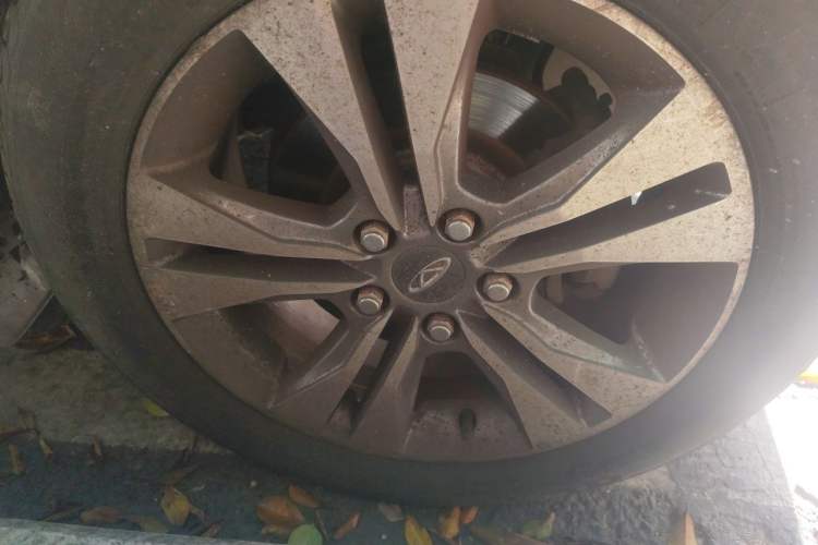 Used Chery Tiggo 3 2014 1.6L Manual Fashion Edition Right Front Wheel Hub