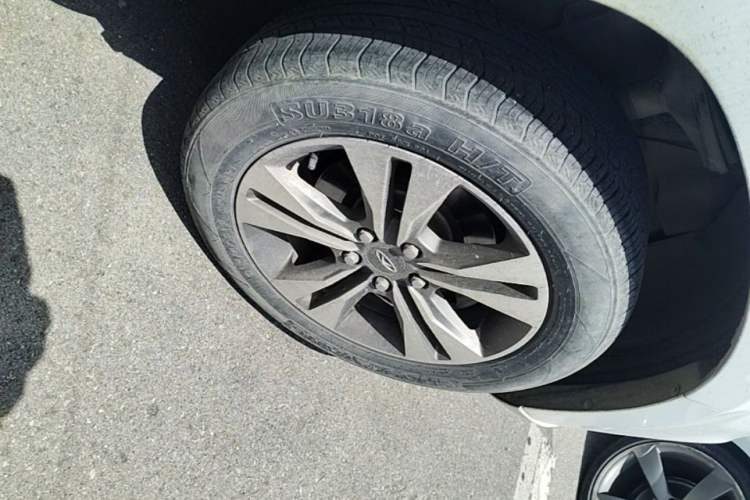 Used Chery Tiggo 3 2014 1.6L Manual Zhishang Edition Right Front Wheel Hub