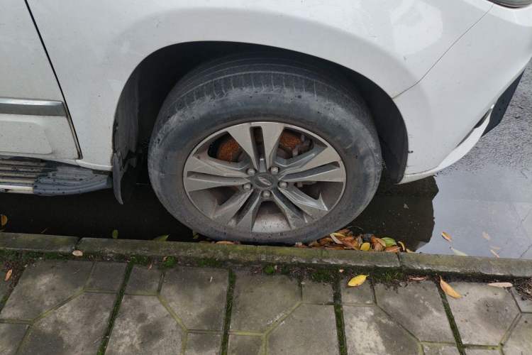 Used Chery Tiggo 3 2014 1.6L Manual Zhishang Edition Right Front Wheel Hub