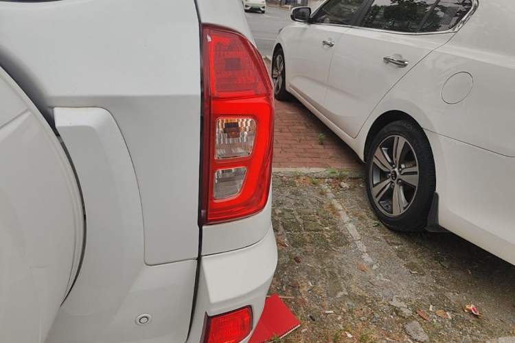 Used Chery Tiggo 3 2014 1.6L CVT ZhiShang Edition Right Rear Taillight