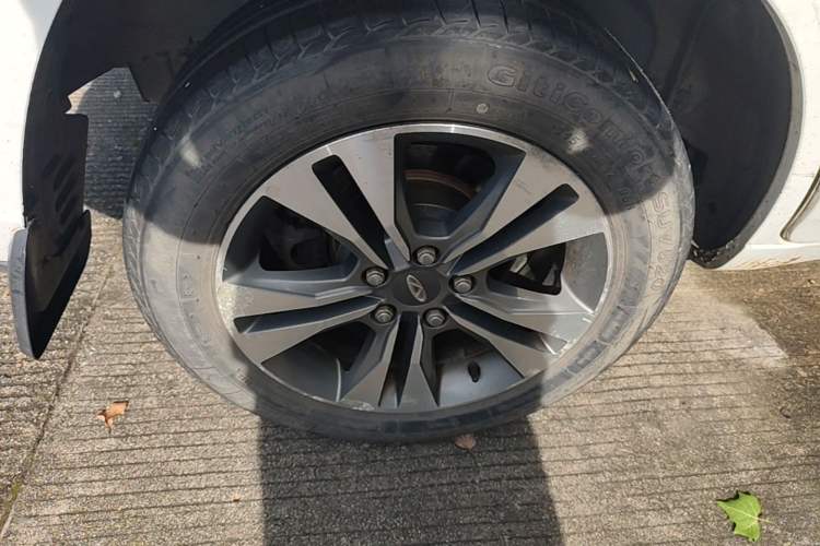 Used Chery Tiggo 3 2014 1.6L Manual Zhishang Edition Right Rear Wheel Hub