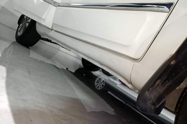 Used Chery Tiggo 3 2014 1.6L Manual Zhishang Edition Right Side Sill