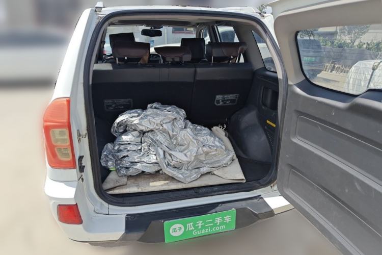 Used Chery Tiggo 3 2014 1.6L Manual Zhishang Edition Trunk