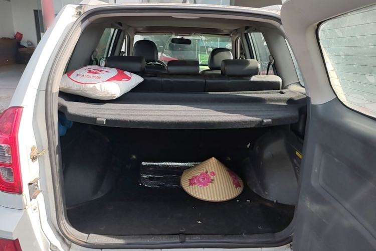 Used Chery Tiggo 3 2014 1.6L Manual Zhishang Edition Trunk