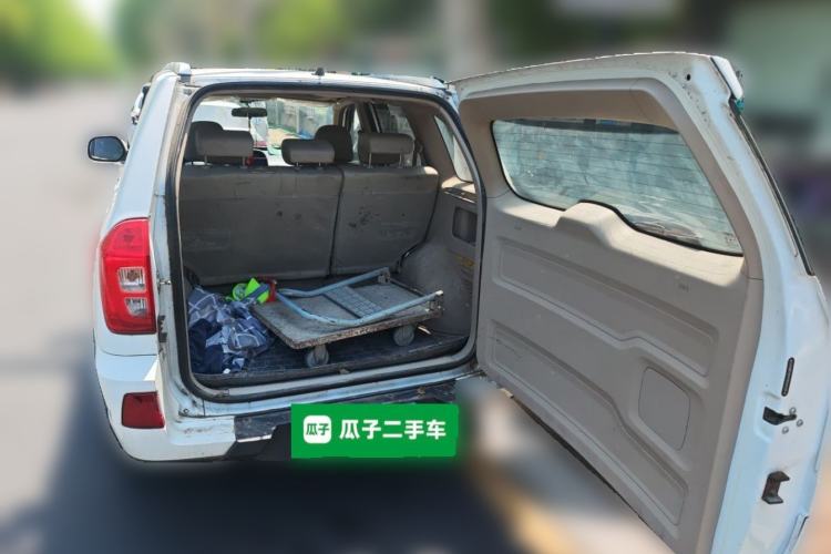 Used Chery Tiggo 3 2014 1.6L Manual Zhishang Edition Trunk