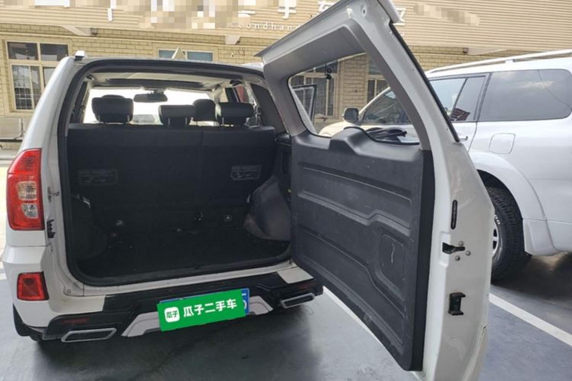 Used Chery Tiggo 3 2014 1.6L Manual Zhishang Edition Trunk