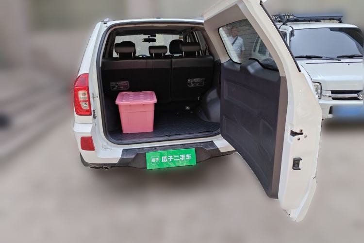 Used Chery Tiggo 3 2014 1.6L CVT ZhiShang Edition Trunk