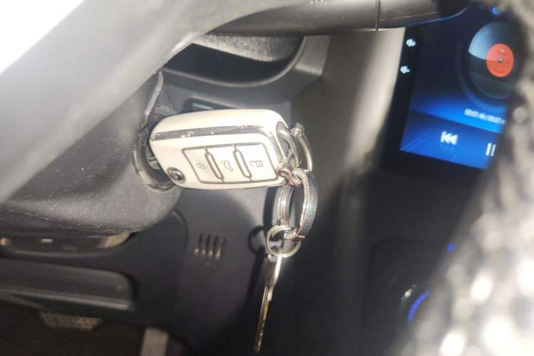 Used Chery Tiggo 3 2014 1.6L CVT ZhiShang Edition Vehicle Key