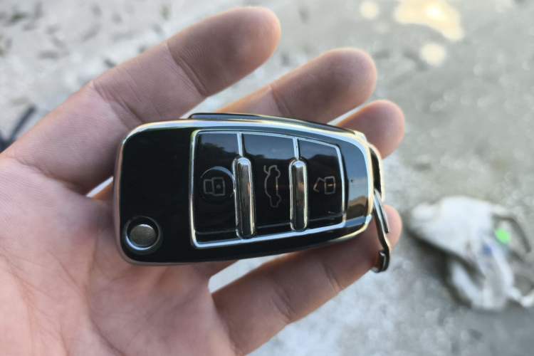 Used Chery Tiggo 3 2014 1.6L CVT ZhiShang Edition Vehicle Key