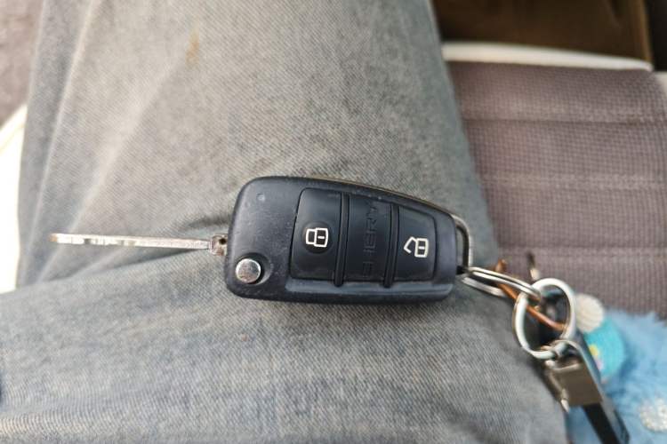 Used Chery Tiggo 3 2014 1.6L CVT ZhiShang Edition Vehicle Key