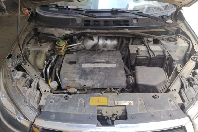 Used Chery Tiggo 3 2014 1.6L CVT ZhiShang Edition Engine Bay