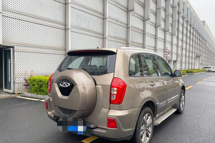 Used Chery Tiggo 3 2014 1.6L CVT ZhiShang Edition Exterior 5