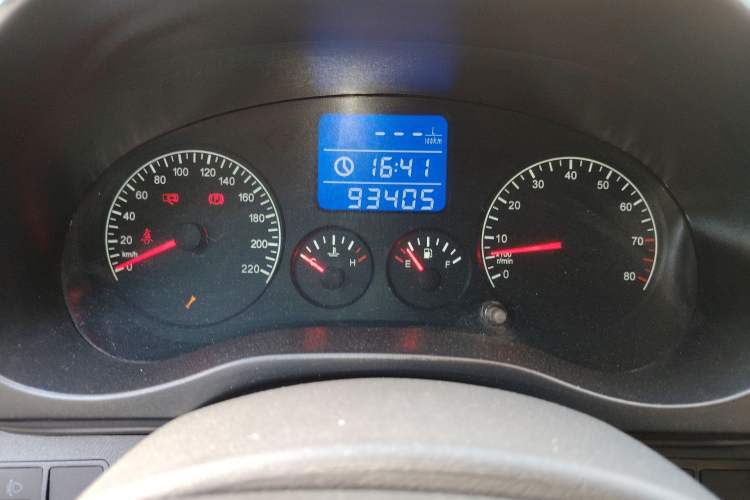 Used Chery Tiggo 3 2014 Magic Edition 1.6L Manual Fashion Version Instrument Cluster