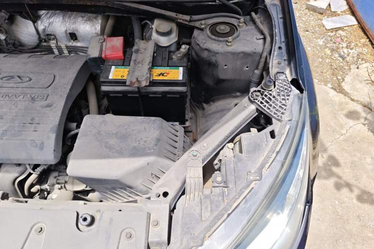 Used Chery Tiggo 3 2015 1.6L Manual Zhishang Commemorative Edition Engine Bay Left