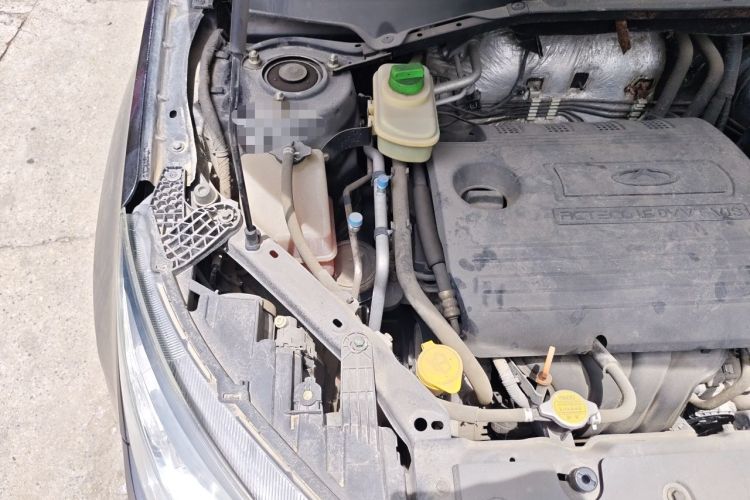 Used Chery Tiggo 3 2015 1.6L Manual Zhishang Commemorative Edition Engine Bay Right