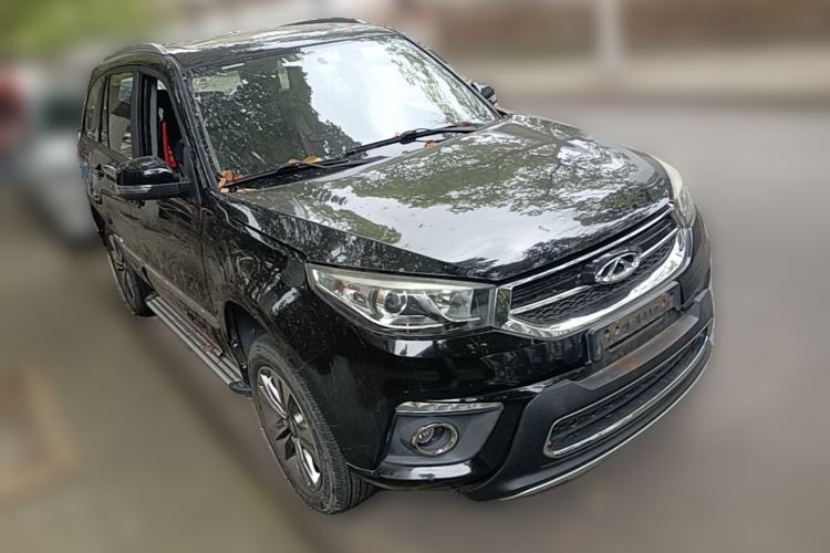 Used Chery Tiggo 3 2015 1.6L Manual Zhishang Sport Edition Front Right 45 Deg