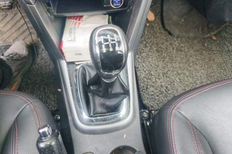 Used Chery Tiggo 3 2015 1.6L Manual Zhishang Sport Edition Gear Lever