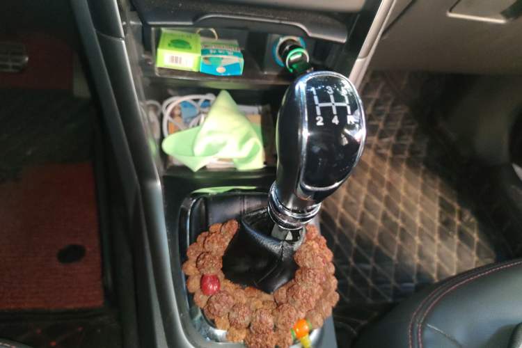 Used Chery Tiggo 3 2015 1.6L Manual Zhishang Sport Edition Gear Lever
